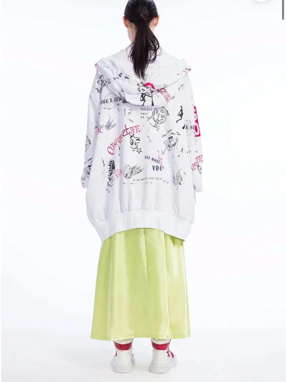 Via Delle Rose Graffiti-Style Artwork Vdr Beyaz Hooded Jacket — image 3 of 8